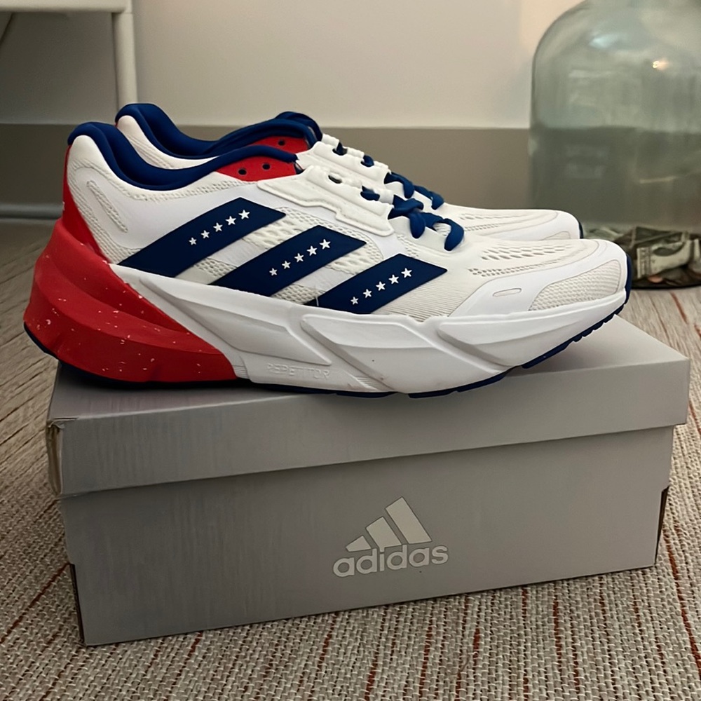 NWT Adistar Running Shoes